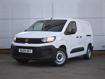 Used Vauxhall Combo 2025 for sale - 76101853: Photo 2