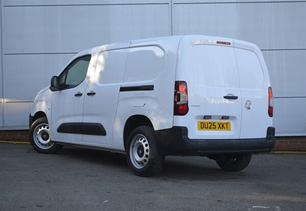 Used Vauxhall Combo 2025 for sale - 76101853: Photo 4
