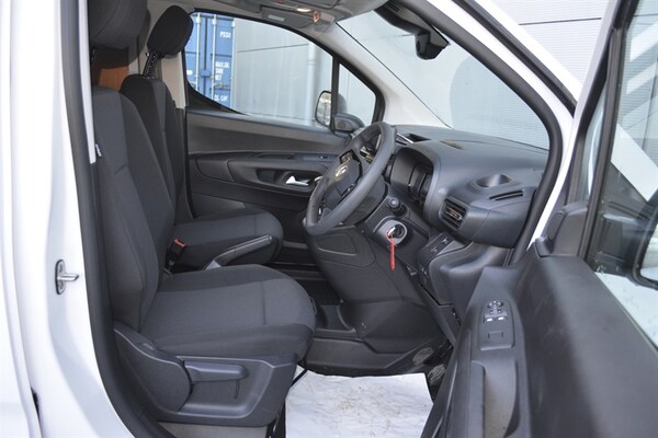 Used Vauxhall Combo 2025 for sale - 76101853: Photo 9