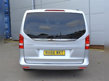 Used Mercedes-Benz V-Class 2016 for sale - 75529446: Photo