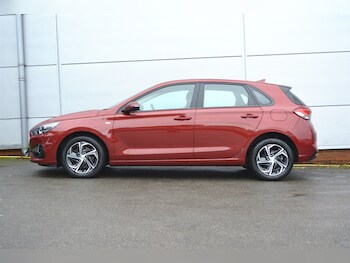 Used Hyundai i30 2023 for sale - 75987057: Photo