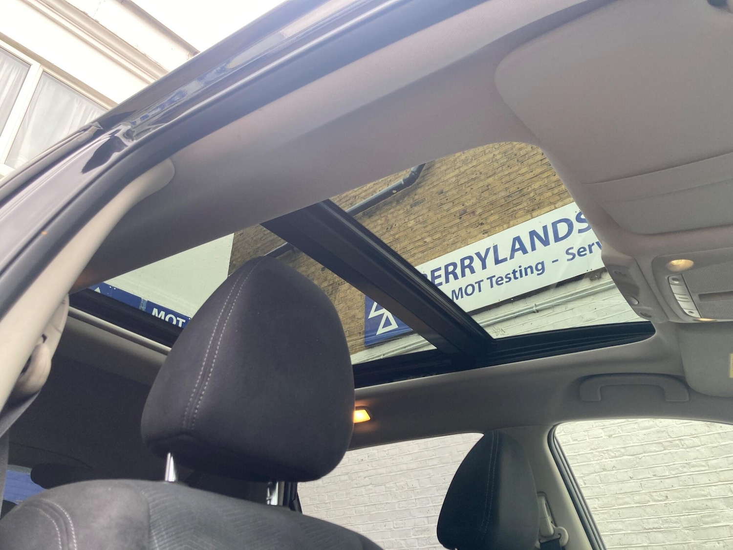 Used Nissan X-Trail 2017 for sale - 76013596: Photo 32