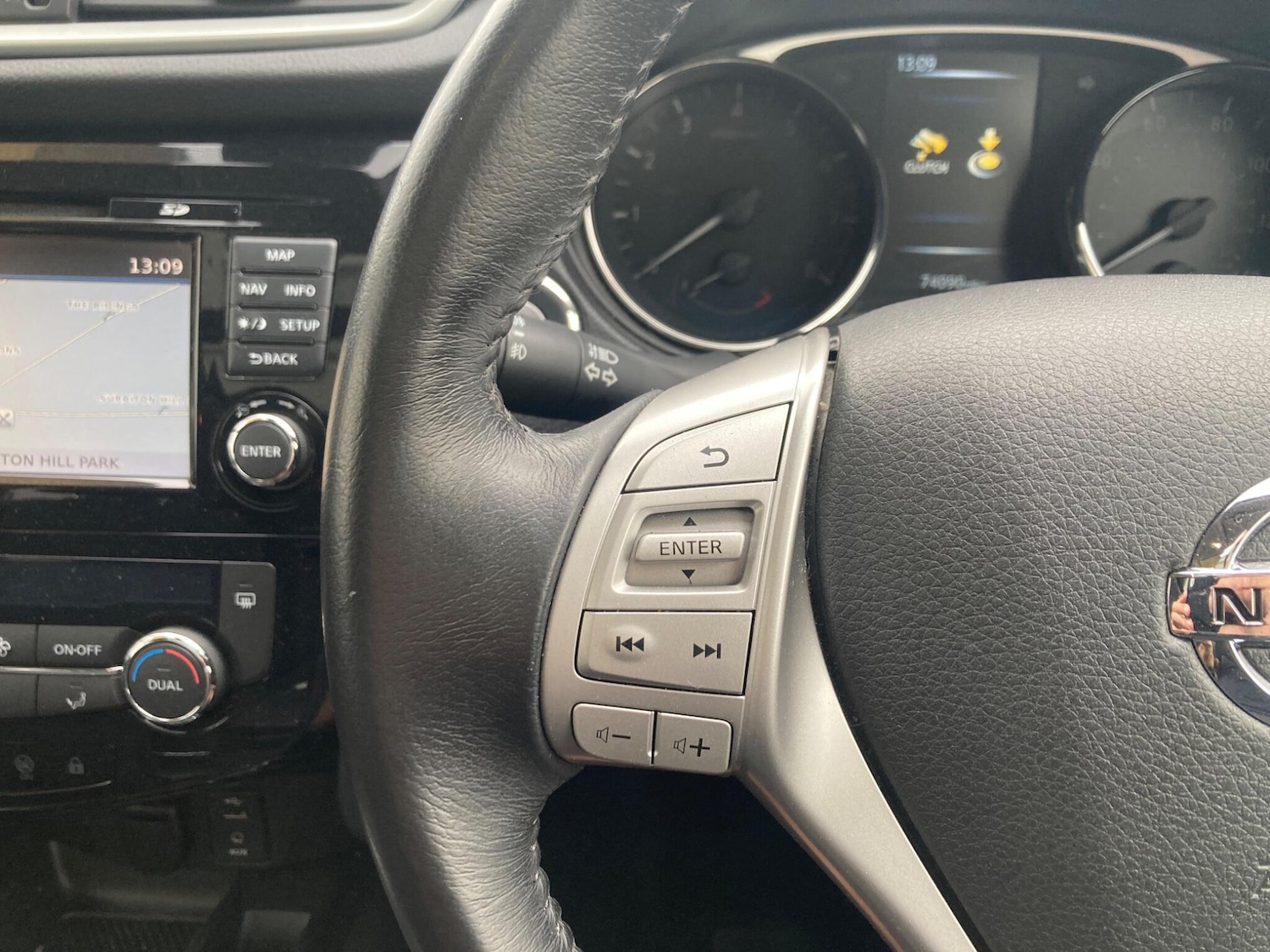 Used Nissan X-Trail 2017 for sale - 76013596: Photo 40