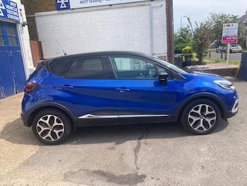 Used Renault Captur 2019 for sale - 79396381: Photo