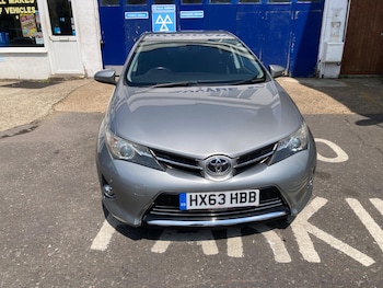 Used Toyota Auris 2013 for sale - 75618394: Photo
