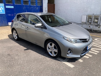 Used Toyota Auris 2013 for sale - 75618394: Photo