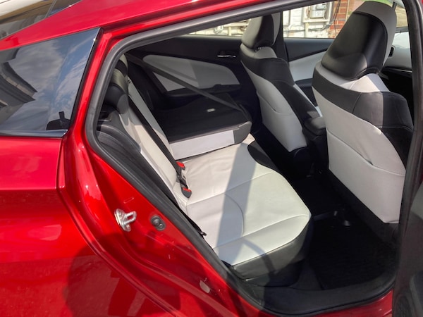 Used Toyota Prius 2018 for sale - 75618391: Photo 39