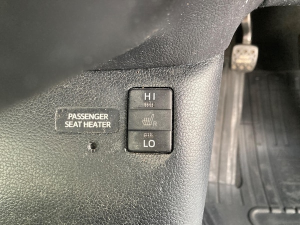 Used Toyota Prius 2018 for sale - 75618391: Photo 53