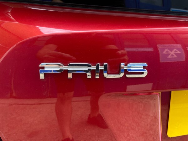 Used Toyota Prius 2018 for sale - 75618391: Photo 5