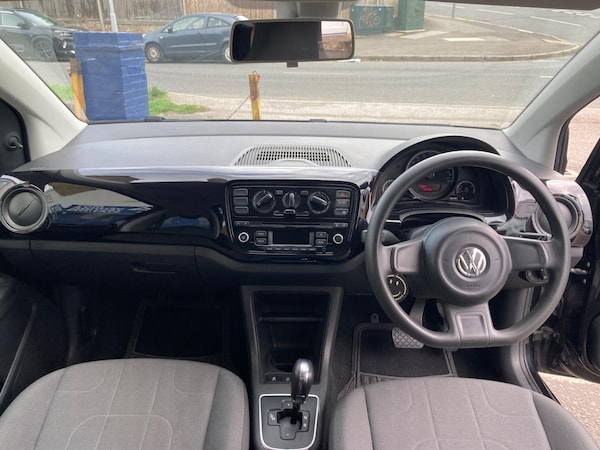 Used Volkswagen up! 2014 for sale - 76013531: Photo 19