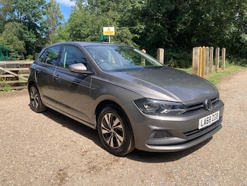 Used Volkswagen Polo 2019 for sale - 79811533: Photo
