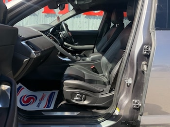 Used Jaguar E-Pace 2021 for sale - 75503861: Photo