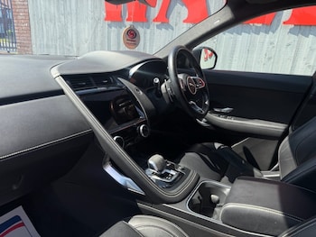 Used Jaguar E-Pace 2021 for sale - 75503861: Photo