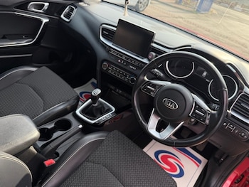 Used Kia Ceed 2018 for sale - 75559702: Photo