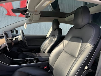 Used Tesla Model 3 2019 for sale - 75503782: Photo