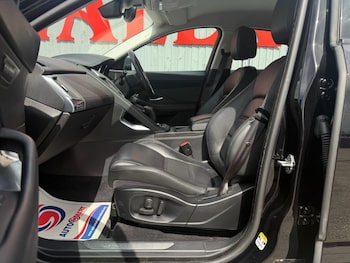 Used Jaguar E-Pace 2019 for sale - 75503766: Photo