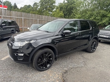 Used Land Rover Discovery Sport 2016 for sale - 78811260: Photo