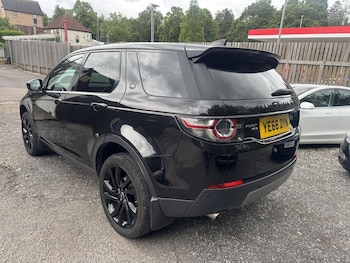 Used Land Rover Discovery Sport 2016 for sale - 78811260: Photo