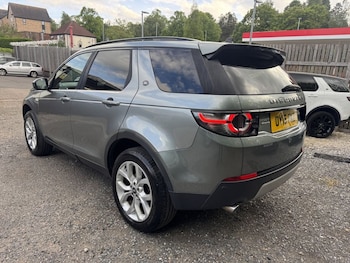 Used Land Rover Discovery Sport 2015 for sale - 78658437: Photo