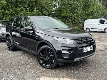 Used Land Rover Discovery Sport 2017 for sale - 78844205: Photo