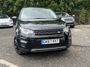 Used Land Rover Discovery Sport 2017 for sale - 78844205: Photo