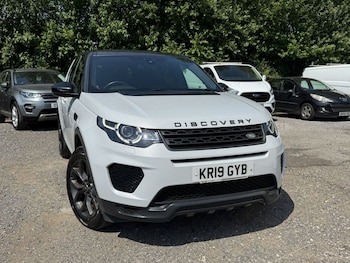 Used Land Rover Discovery Sport 2019 for sale - 79027020: Photo