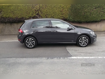 Used Volkswagen Golf 2019 for sale - 78472236: Photo