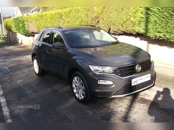 Used Volkswagen T-Roc 2019 for sale - 76409860: Photo