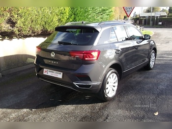 Used Volkswagen T-Roc 2019 for sale - 76409860: Photo