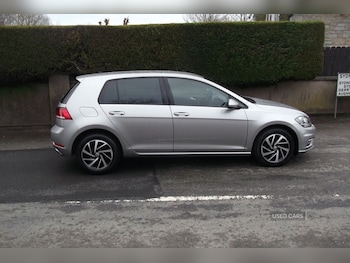 Used Volkswagen Golf 2019 for sale - 77634304: Photo