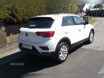 Used Volkswagen T-Roc 2021 for sale - 78449109: Photo