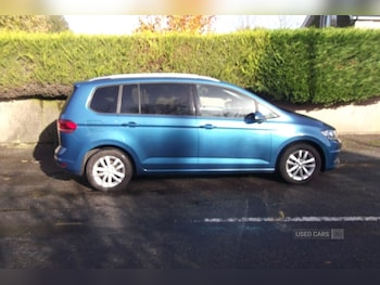 Used Volkswagen Touran 2019 for sale - 76441526: Photo