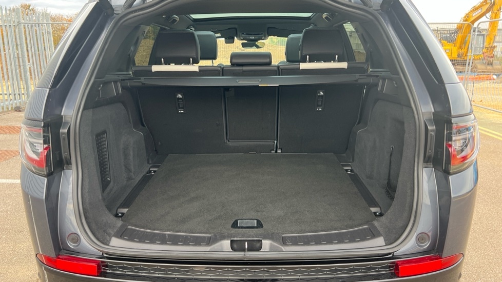 Used Land Rover Discovery Sport 2024 for sale - 76507526: Photo 10