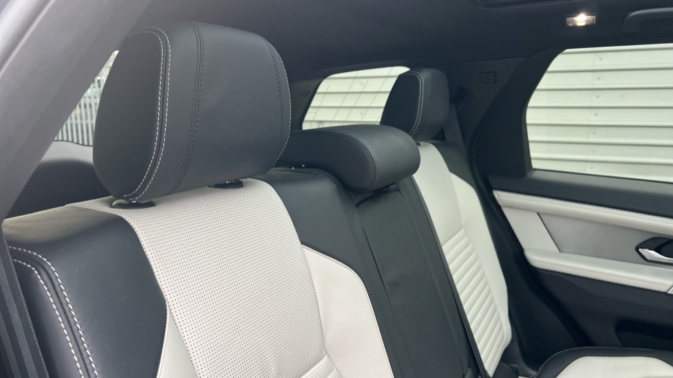 Used Land Rover Discovery Sport 2024 for sale - 76507526: Photo 41