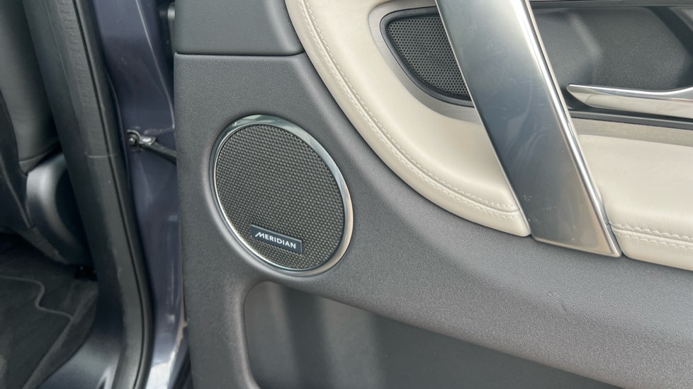 Used Land Rover Discovery Sport 2024 for sale - 76507526: Photo 43