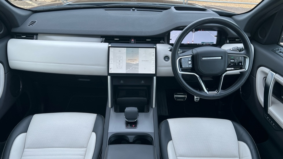 Used Land Rover Discovery Sport 2024 for sale - 76507526: Photo 9