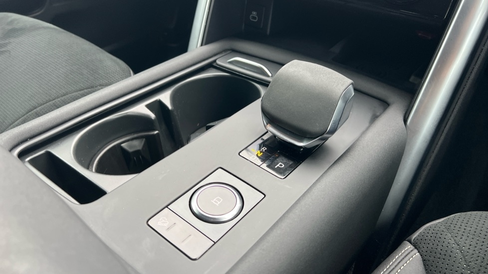 Used Land Rover Discovery 2023 for sale - 76146016: Photo 13