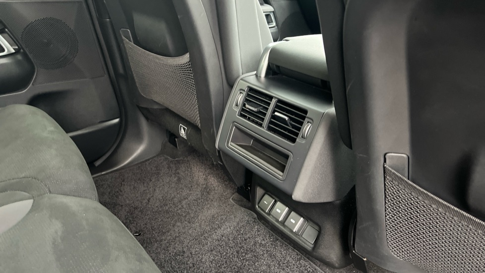 Used Land Rover Discovery 2023 for sale - 76146016: Photo 18