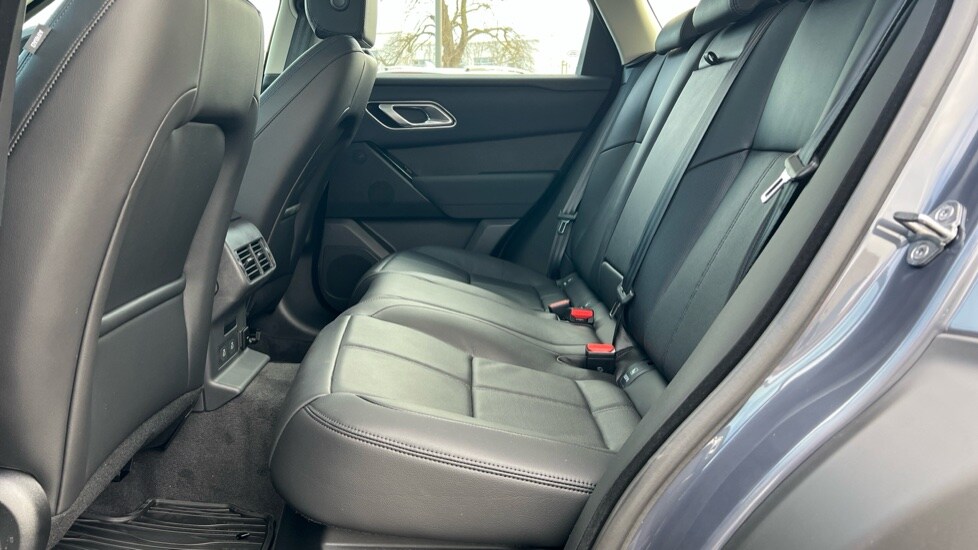 Used Land Rover Range Rover Velar 2025 for sale - 75472696: Photo 14