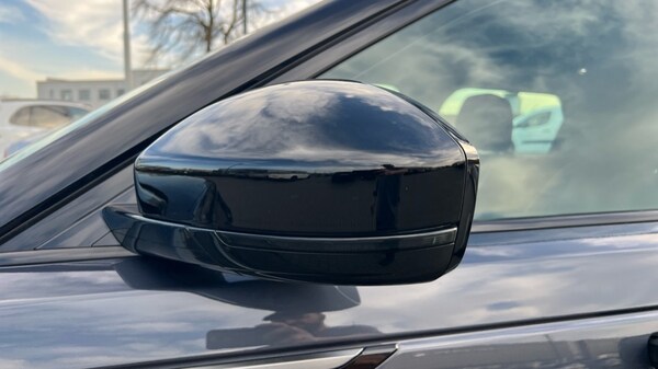 Used Land Rover Range Rover Velar 2025 for sale - 75472696: Photo 41