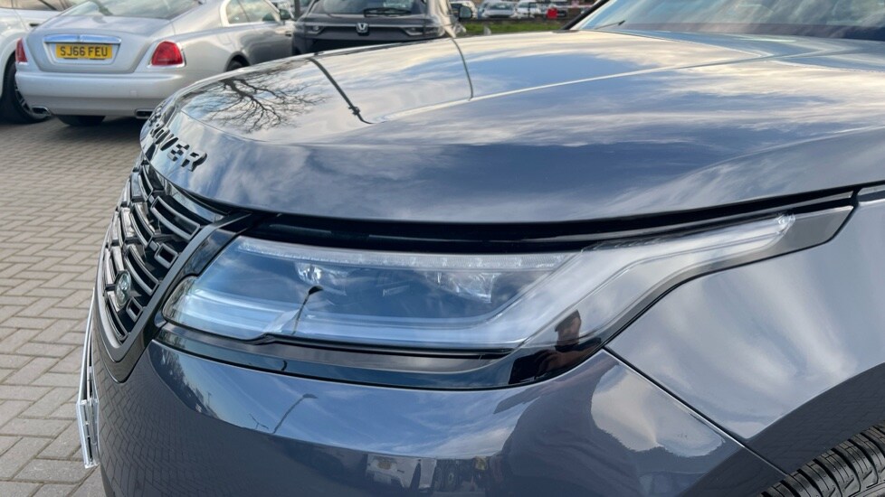 Used Land Rover Range Rover Velar 2025 for sale - 75472696: Photo 42