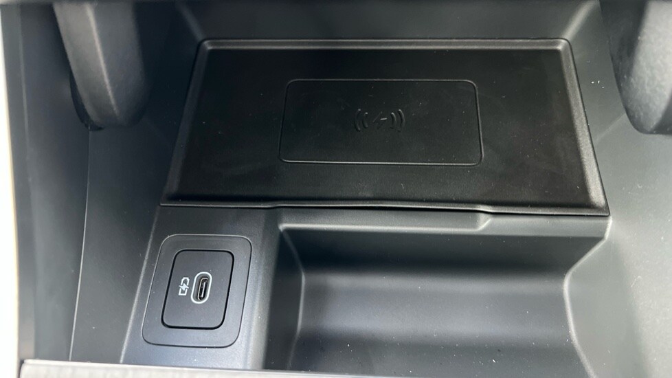 Used Land Rover Range Rover Velar 2025 for sale - 75472696: Photo 49