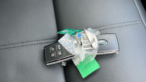 Used Land Rover Range Rover Velar 2025 for sale - 75472696: Photo 51