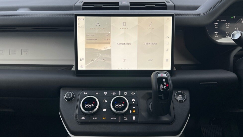 Used Land Rover Defender 2025 for sale - 76874297: Photo 14