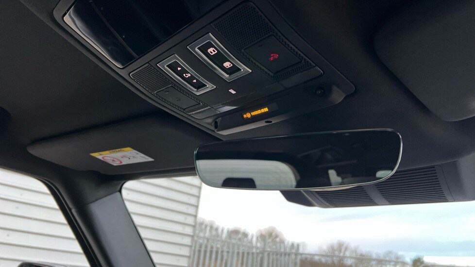 Used Land Rover Defender 2025 for sale - 76874297: Photo 55