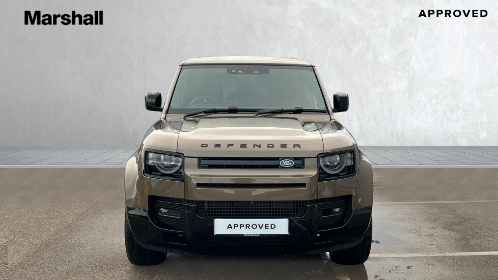 Used Land Rover Defender 2025 for sale - 76874297: Photo 7