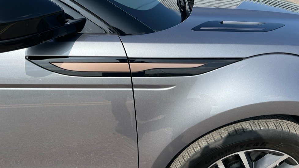 Used Land Rover Range Rover Evoque 2024 for sale - 76977685: Photo 22