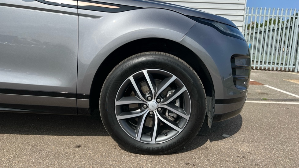 Used Land Rover Range Rover Evoque 2024 for sale - 76977685: Photo 33