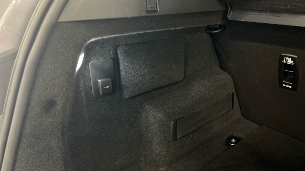 Used Land Rover Range Rover Evoque 2024 for sale - 76977685: Photo 49