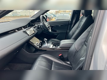 Used Land Rover Range Rover Evoque 2021 for sale - 76661033: Photo